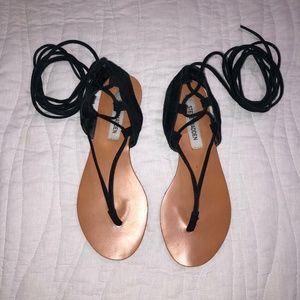 Steve madden strappy sandals